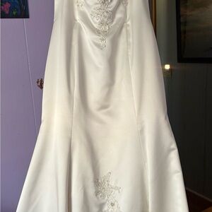 Mon Cheri Elegant Cream Wedding Dress